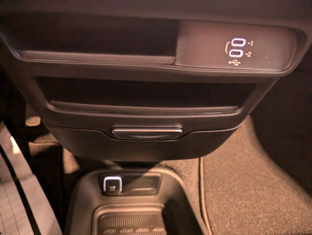 new 2026 Chrysler Pacifica car, priced at $43,461