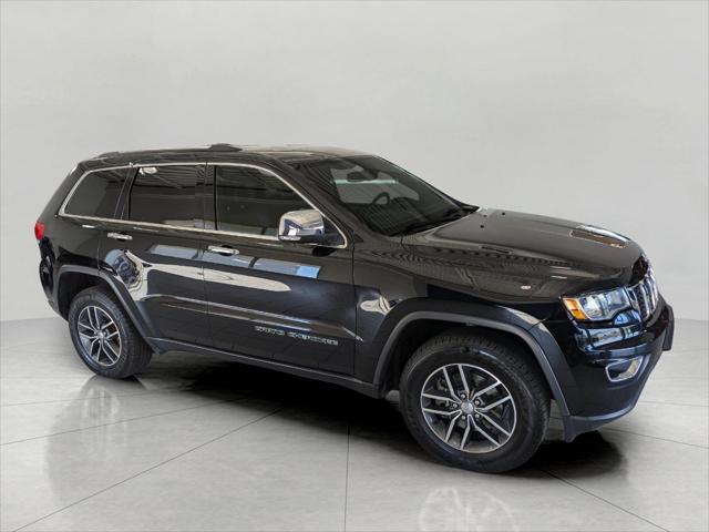 used 2017 Jeep Grand Cherokee car, priced at $16,646