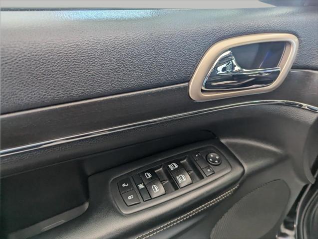 used 2017 Jeep Grand Cherokee car, priced at $16,646