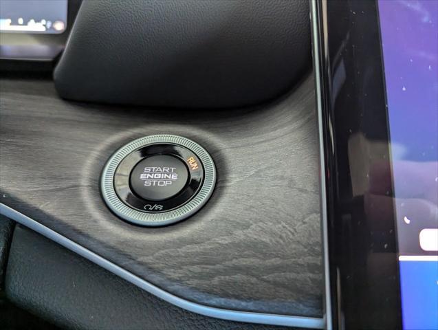 new 2025 Jeep Grand Cherokee L car, priced at $50,383
