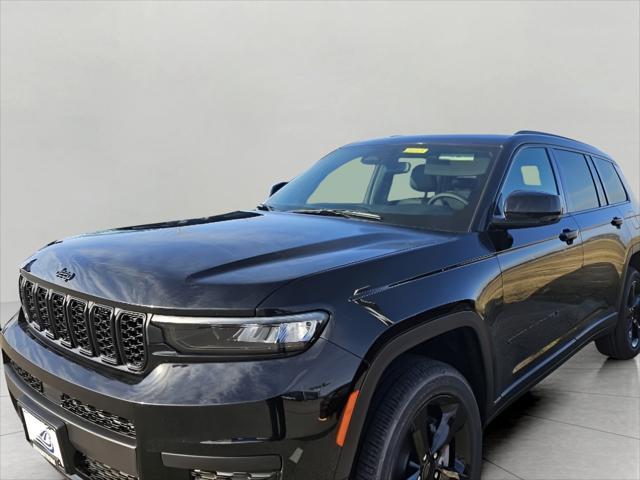 new 2024 Jeep Grand Cherokee L car, priced at $42,305