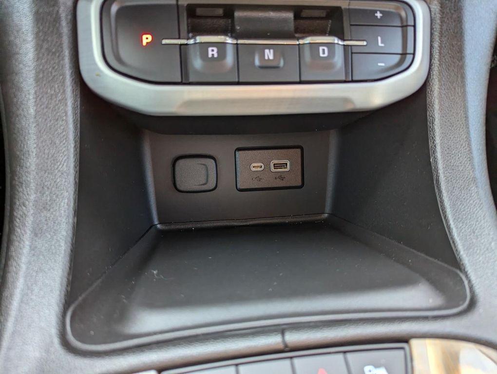 used 2023 GMC Acadia car, priced at $29,272