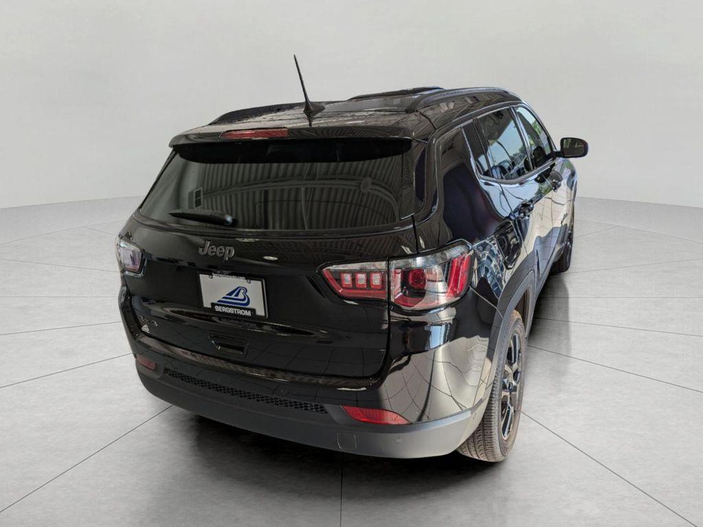 new 2025 Jeep Compass car, priced at $33,225