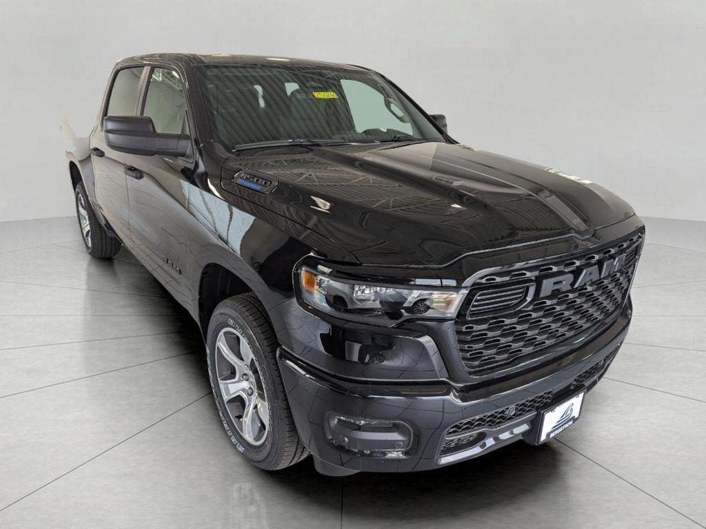 new 2025 Ram 1500 car, priced at $44,435