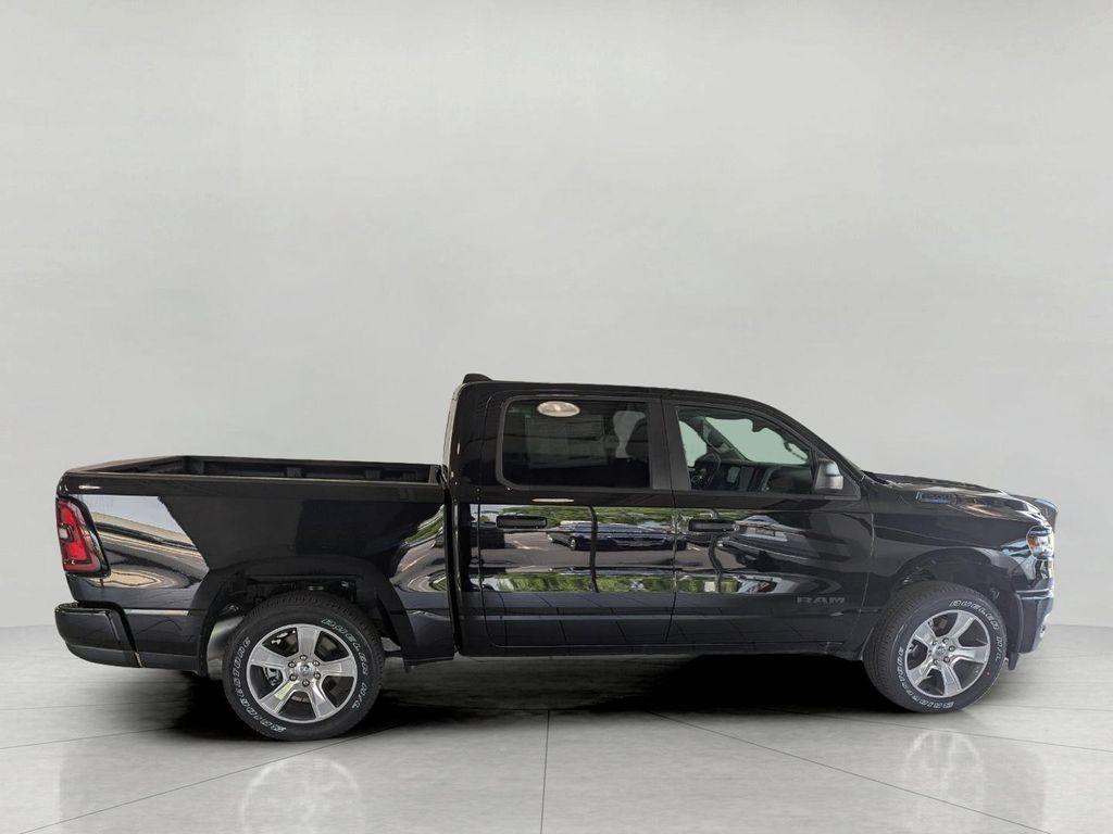 new 2025 Ram 1500 car, priced at $44,435