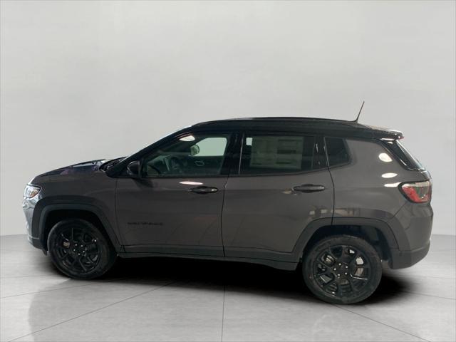 new 2024 Jeep Compass car, priced at $33,833