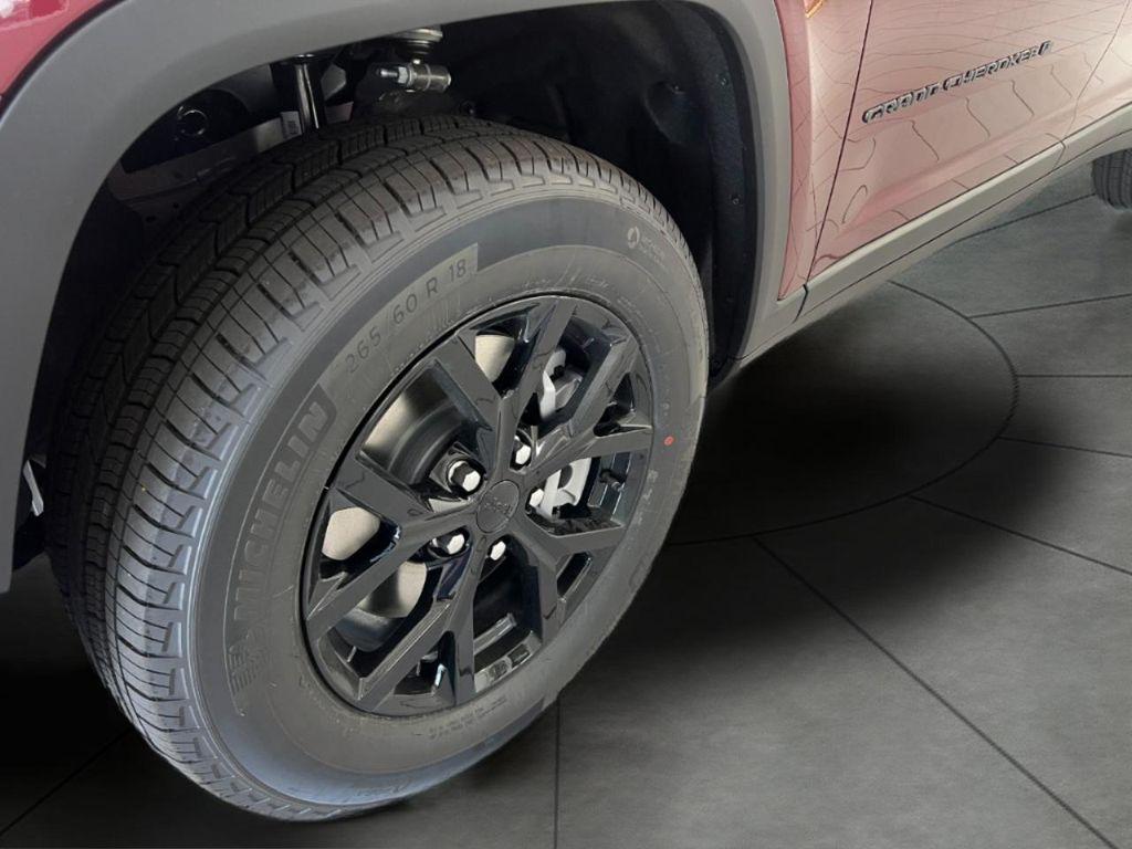 new 2025 Jeep Grand Cherokee L car, priced at $43,435