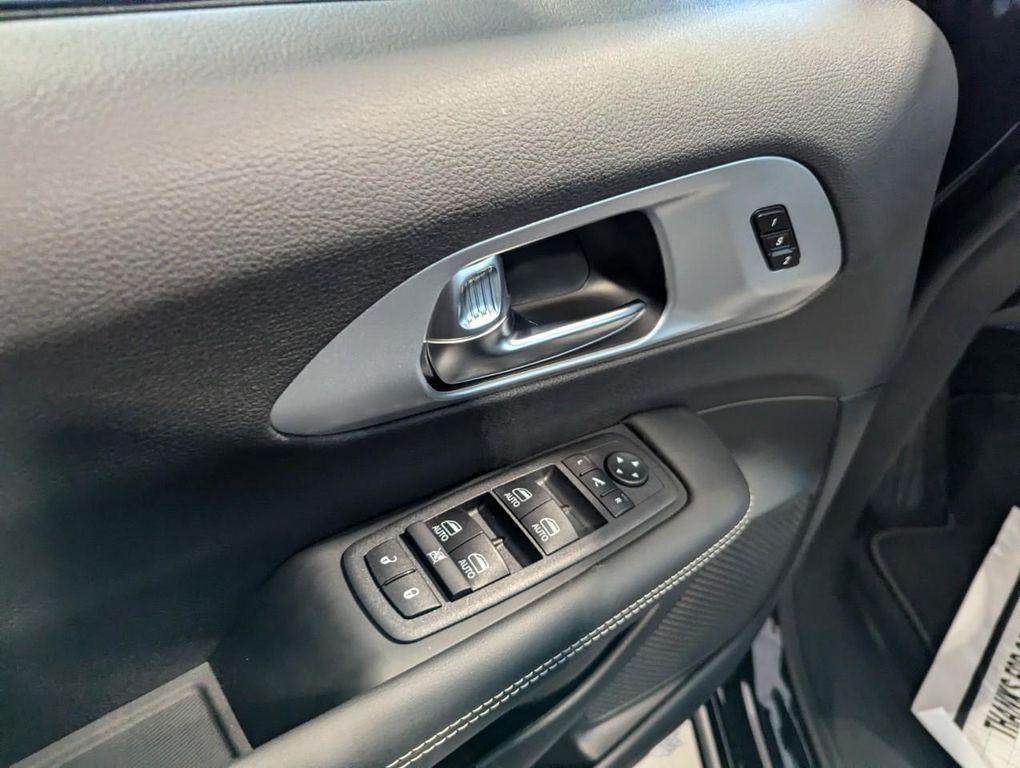 new 2026 Chrysler Pacifica car, priced at $53,202