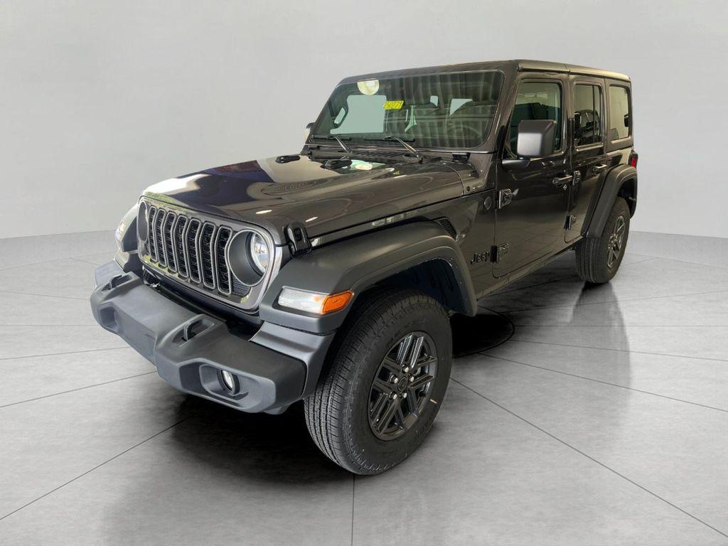 new 2025 Jeep Wrangler car, priced at $46,005