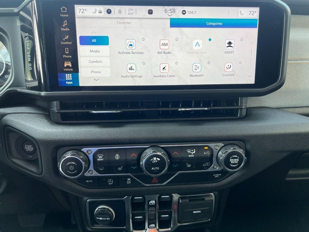 new 2025 Jeep Wrangler car, priced at $46,005