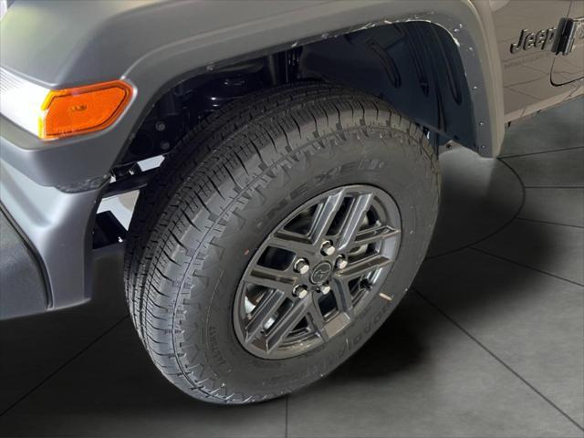new 2025 Jeep Wrangler car, priced at $46,234