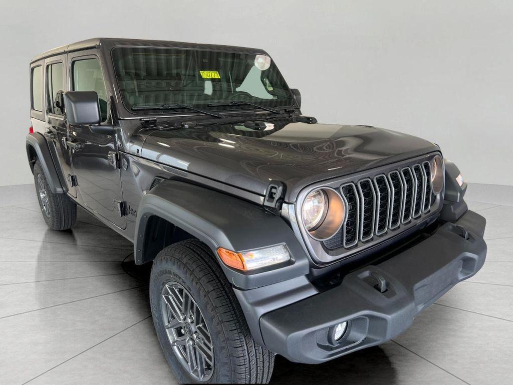 new 2025 Jeep Wrangler car, priced at $46,005