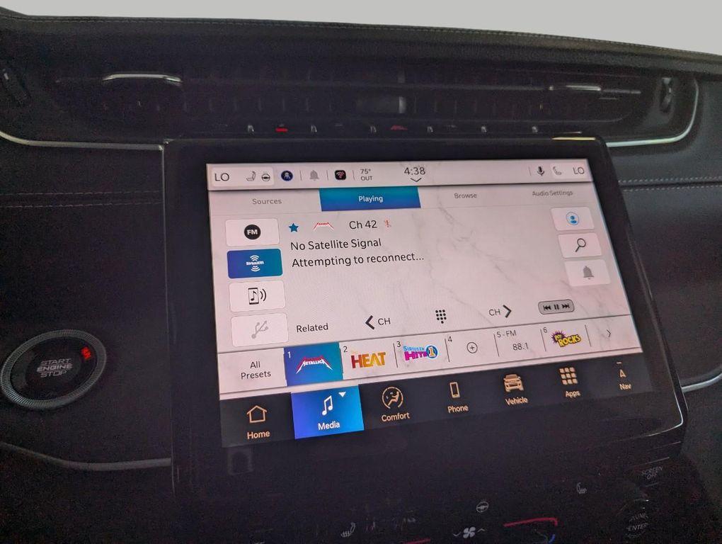 new 2025 Jeep Grand Cherokee car, priced at $48,221