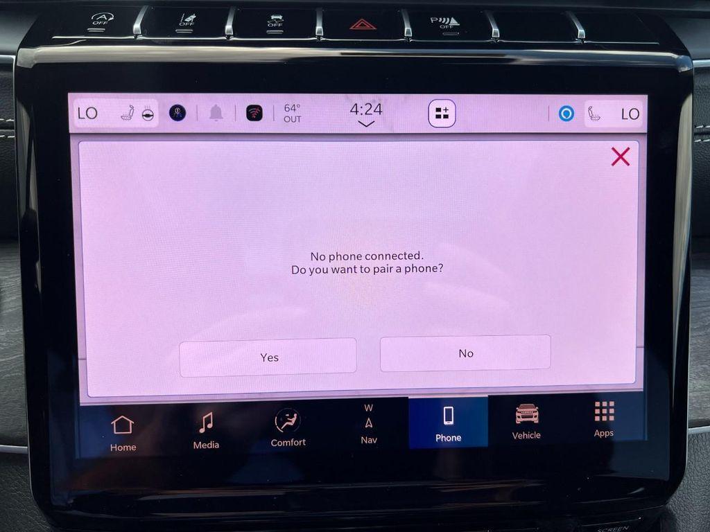 new 2025 Jeep Grand Cherokee car, priced at $48,235