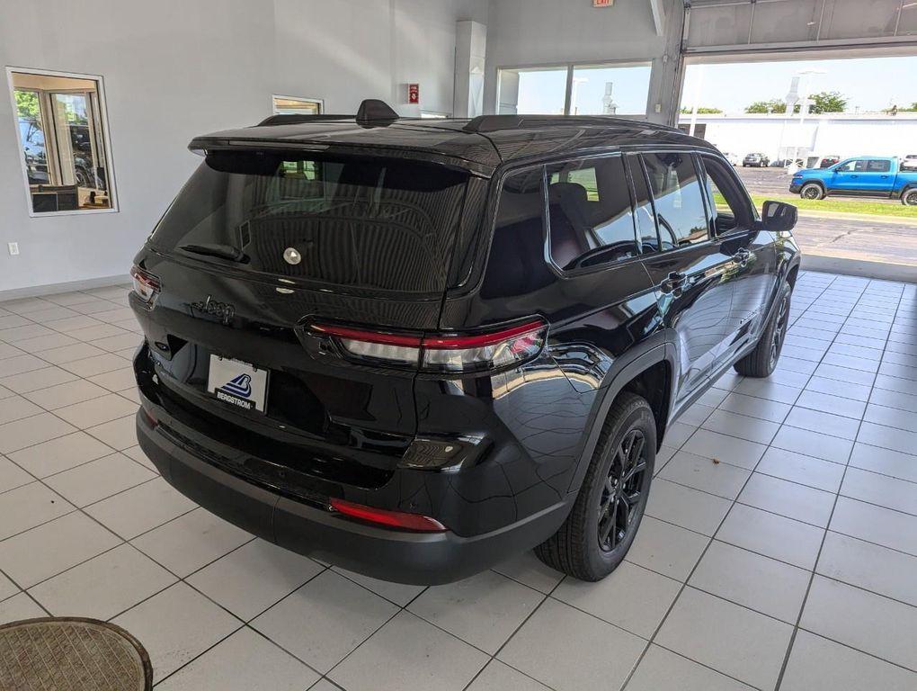 new 2025 Jeep Grand Cherokee L car, priced at $43,934