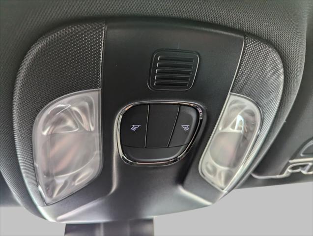 new 2025 Jeep Compass car, priced at $28,895