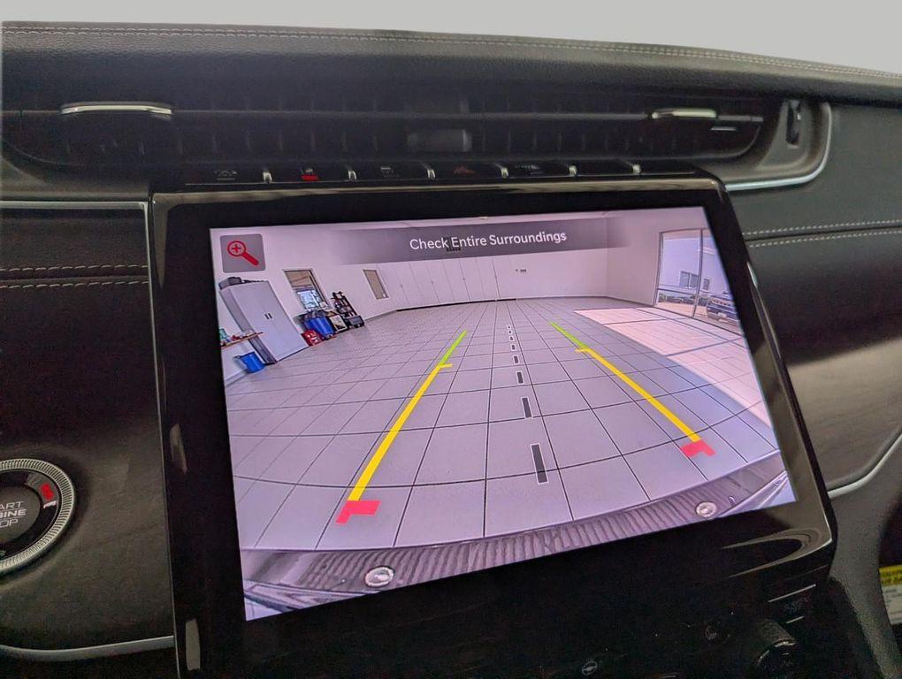 new 2025 Jeep Grand Cherokee car, priced at $48,103