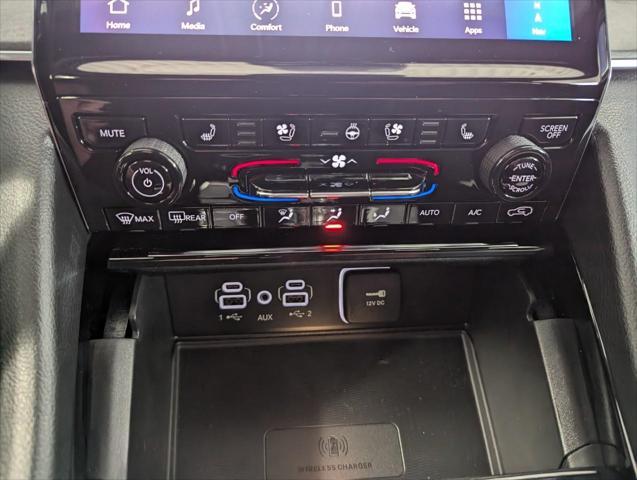new 2025 Jeep Grand Cherokee car, priced at $61,664