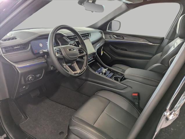 new 2025 Jeep Grand Cherokee car, priced at $61,664