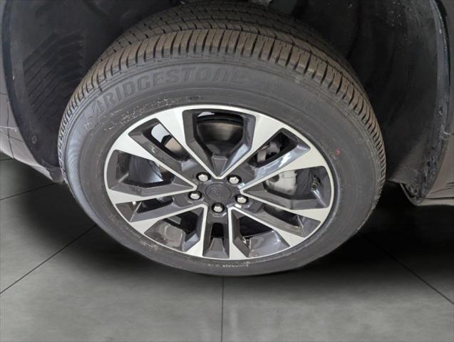 new 2025 Jeep Grand Cherokee car, priced at $61,664