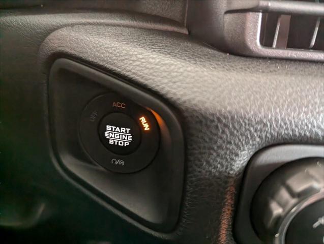 new 2025 Jeep Wrangler car, priced at $41,460