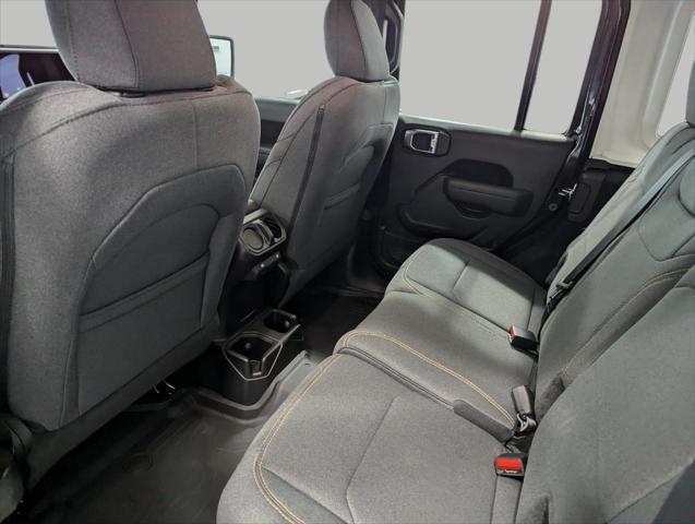 new 2025 Jeep Wrangler car, priced at $38,904