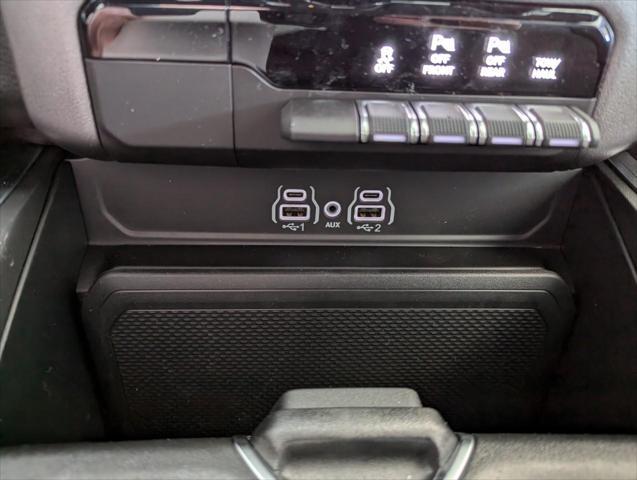 new 2025 Ram 1500 car, priced at $45,551