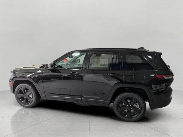 new 2025 Jeep Grand Cherokee car, priced at $51,032