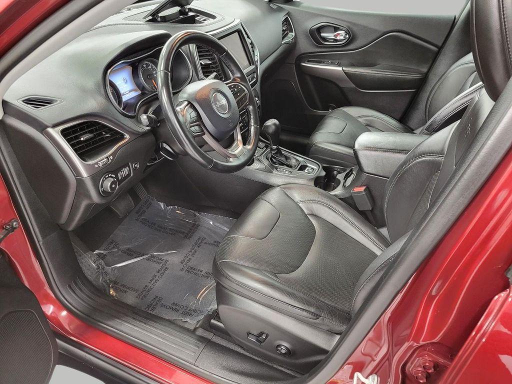 used 2021 Jeep Cherokee car, priced at $23,401