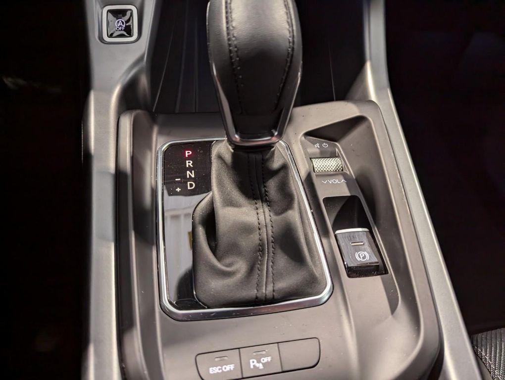 new 2025 Dodge Hornet car, priced at $29,494