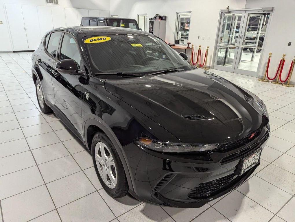 new 2025 Dodge Hornet car, priced at $28,645