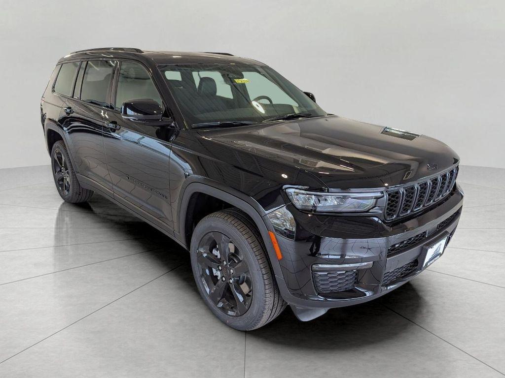 new 2025 Jeep Grand Cherokee L car, priced at $49,901