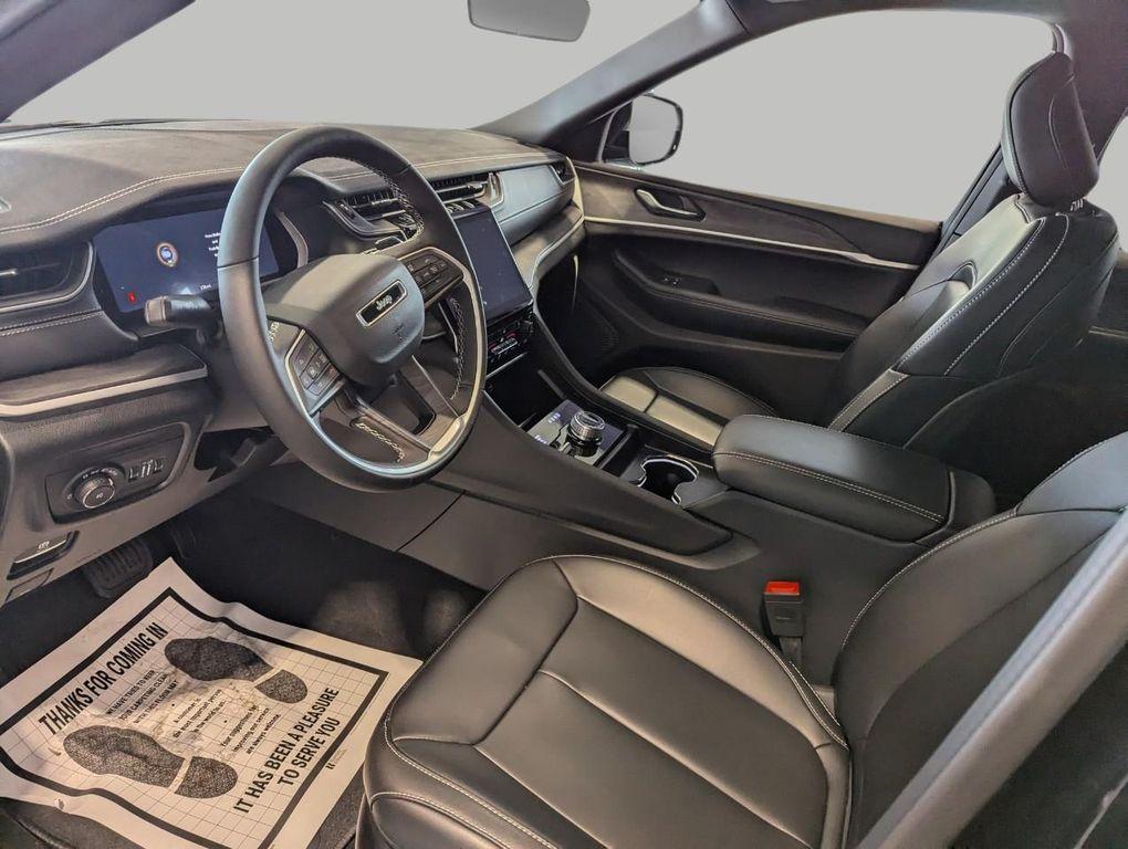 new 2025 Jeep Grand Cherokee L car, priced at $49,901