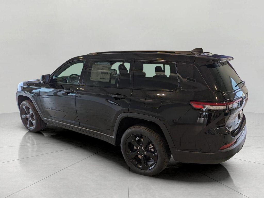 new 2025 Jeep Grand Cherokee L car, priced at $49,901