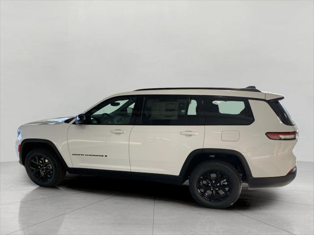 new 2024 Jeep Grand Cherokee L car, priced at $40,984