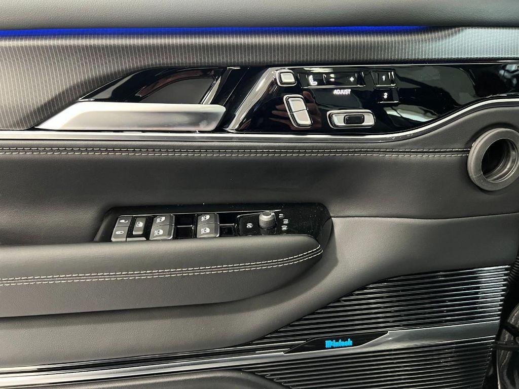 new 2025 Jeep Grand Wagoneer car, priced at $91,585