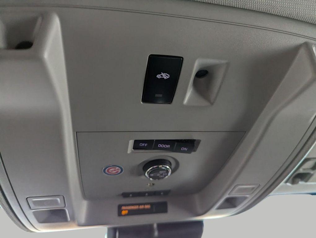 used 2020 Chevrolet Suburban car, priced at $25,293