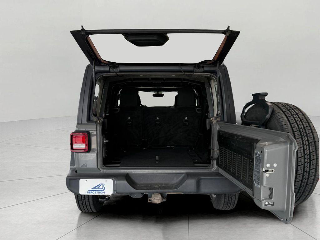 used 2021 Jeep Wrangler Unlimited car, priced at $25,392