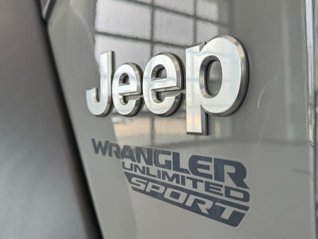 used 2021 Jeep Wrangler Unlimited car, priced at $25,392