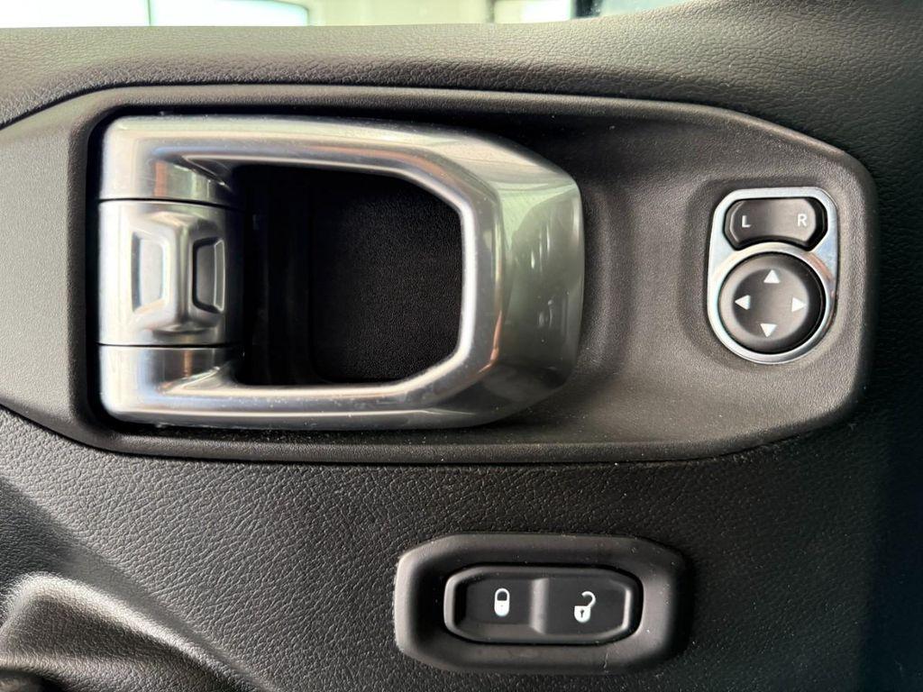 used 2021 Jeep Wrangler Unlimited car, priced at $25,392