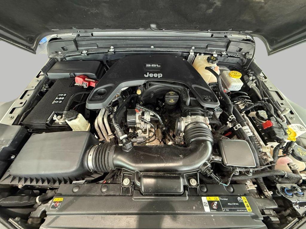 used 2021 Jeep Wrangler Unlimited car, priced at $25,392