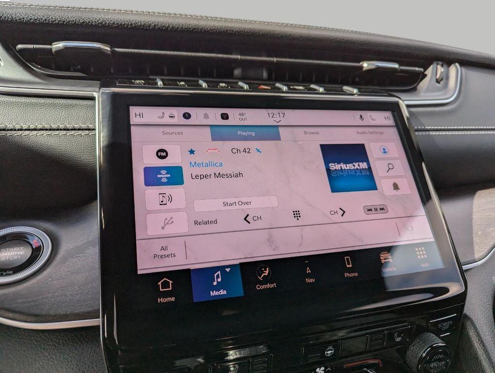 new 2025 Jeep Grand Cherokee car, priced at $48,221