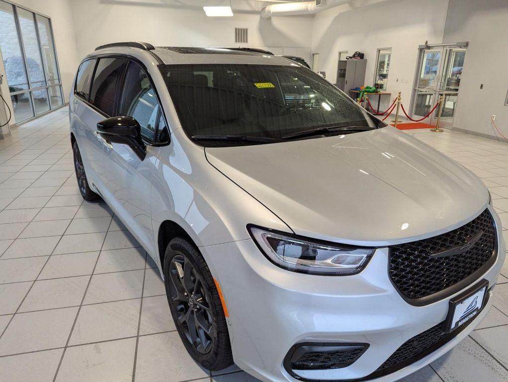 new 2026 Chrysler Pacifica car, priced at $54,141