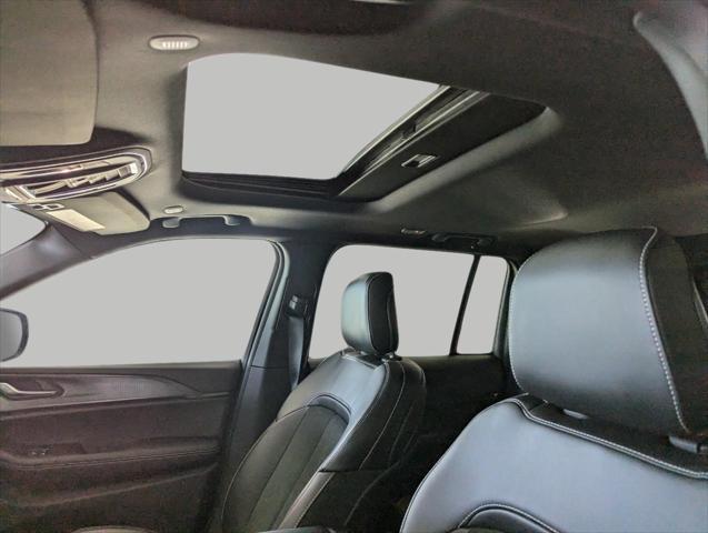 new 2025 Jeep Grand Cherokee car, priced at $38,821