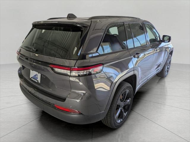 new 2025 Jeep Grand Cherokee car, priced at $38,821