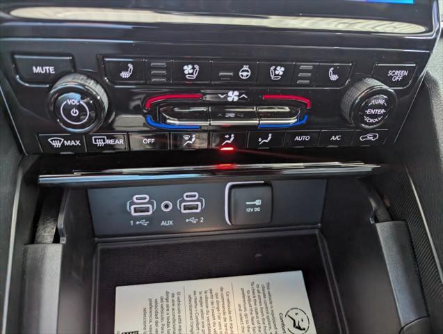 new 2025 Jeep Grand Cherokee L car, priced at $52,884