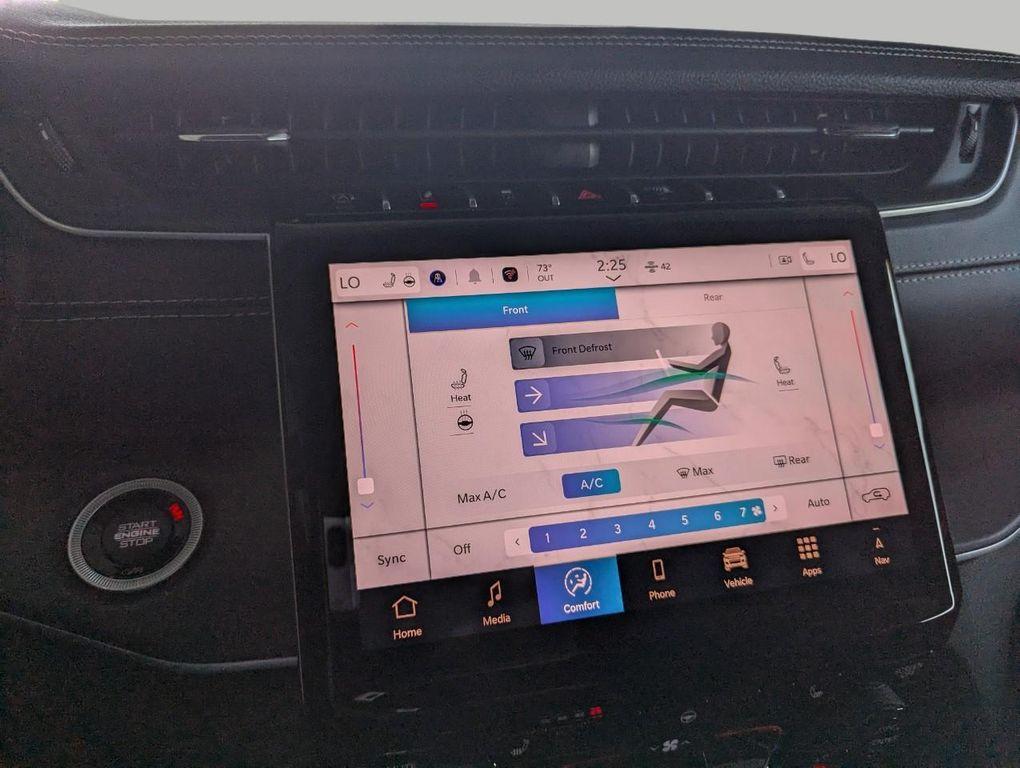 new 2025 Jeep Grand Cherokee L car, priced at $49,525