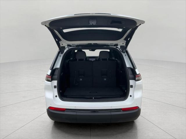 new 2025 Jeep Grand Cherokee L car, priced at $49,142