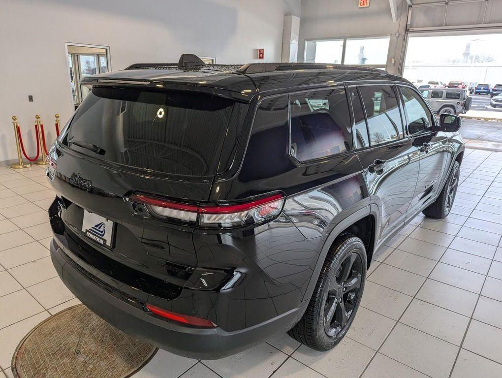 new 2025 Jeep Grand Cherokee L car, priced at $50,021