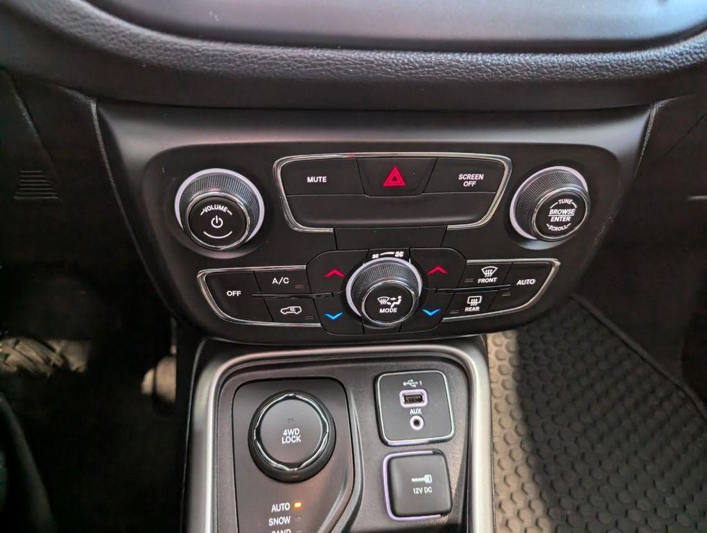 used 2021 Jeep Compass car, priced at $20,409